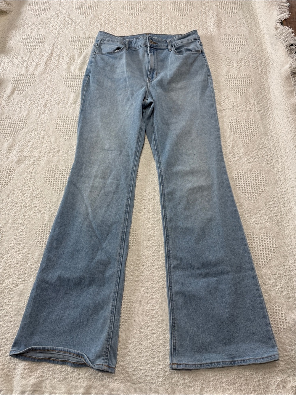 Old Navy Stretchy Blue Wow Flare Denim Jeans (8)